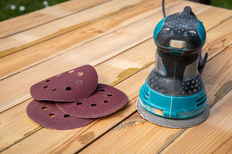 Deck Sanding And Sealing